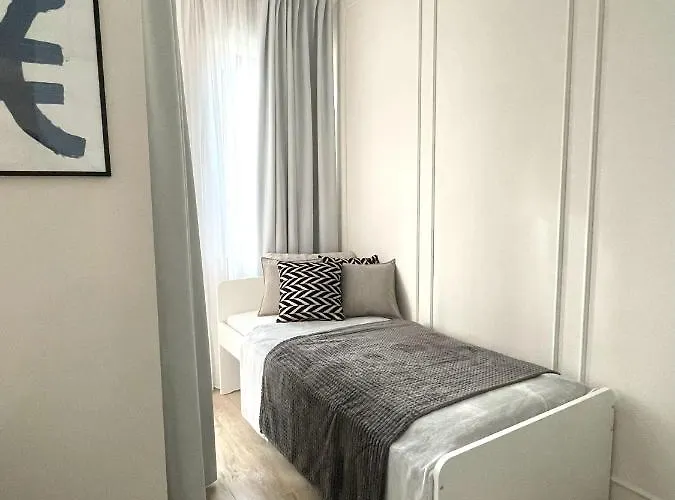 Apartment Wyspa Solna By Vacation - Basen, Sauna, Jacuzzi, Silownia W Cenie *